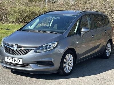Used Vauxhall Zafira Tourer Design Edition 140 HP (102 kW) 2017 Grey MPV