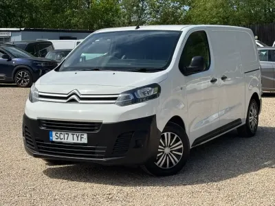 Używany Citroën Dispatch 2017 Biały Minivan