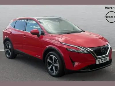 Used Nissan Qashqai N-Connecta 190 HP (139 kW) 2023 Red SUV