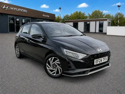 Used Hyundai i20 Advanced 100 HP (73 kW) 2024 Black Hatchback