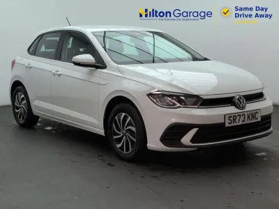 Used VW Polo Life 95 HP (69 kW) 2023 White Hatchback