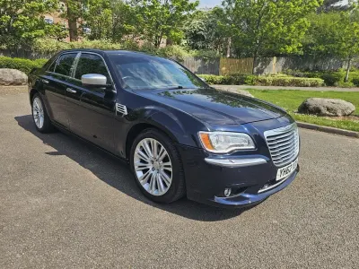 Used Chrysler 300C Executive 2012 Blue Sedan