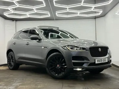 Second-hand Jaguar F-Pace Portfolio 180 CP (132 kW) 2019 Gri SUV
