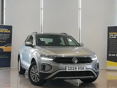 Used VW T-Roc Life 150 HP (110 kW) 2024 Silver SUV