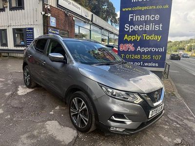Used Nissan Qashqai N-Connecta 140 HP (102 kW) 2019 Grey SUV