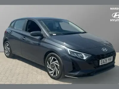 Used Hyundai i20 Advanced 100 HP (73 kW) 2025 Grey Hatchback