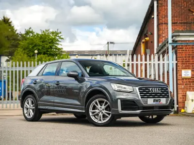 Usado Audi Q2 S-Line 150 CV (110 kW) 2016 Gris SUV