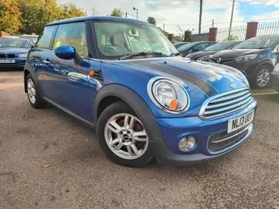 Used Mini Cooper D Hatch 2013 Blue Hatchback