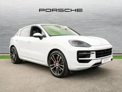 Used Porsche Cayenne 468 HP (344 kW) 2023 White SUV