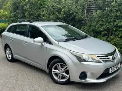 Used Toyota Avensis