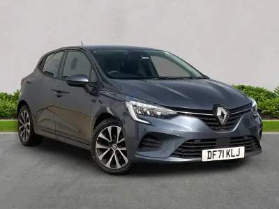 Begagnad Renault Clio V Iconic 90 HK (66 kW) 2022 Grå Halvkombi
