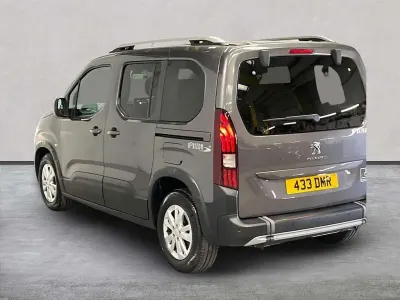 Second-hand Peugeot Rifter Allure 101 CP (74 kW) 2019 Gri Monovolum