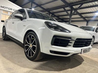 Used Porsche Cayenne 2018 White SUV