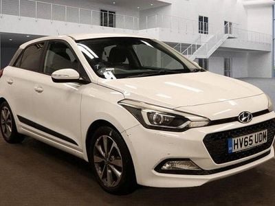 White Used 2015 Hyundai i20 Premium Hatchback | £5,895 (Fair price)