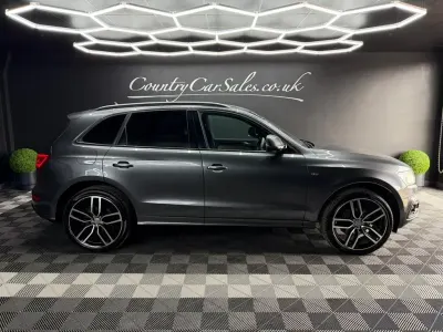Begagnad Audi Q5 S-line plus 190 HK (139 kW) 2016 Grå SUV
