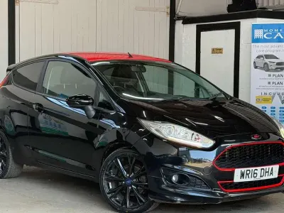 Used Ford Fiesta Zetec 140 HP (102 kW) 2016 Black Hatchback