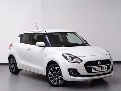 Used Suzuki Swift SZ5 83 HP (61 kW) 2023 White Hatchback