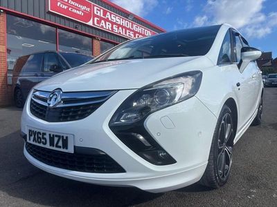 Used Vauxhall Zafira Elite 2015 White MPV