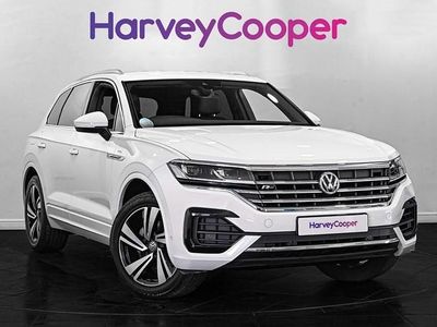White Used 2019 VW Touareg R-line SUV | £29,750 (Fair price)