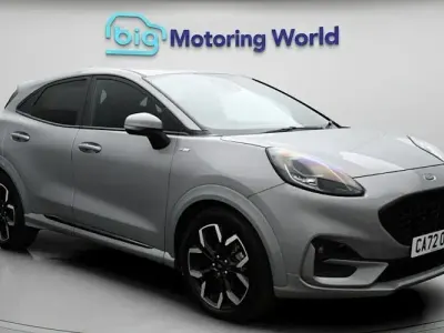 Käytetty Ford Puma ST-Line X 155 HP (114 kW) 2023 Hopea Katumaasturi