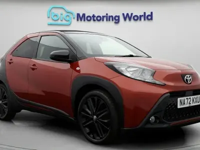 Used Toyota Aygo X Edition 72 HP (52 kW) 2022 Red SUV