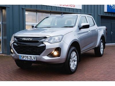 Mercury silver metallic New 2025 Isuzu D-Max Pickup | £31,595 (Good price)