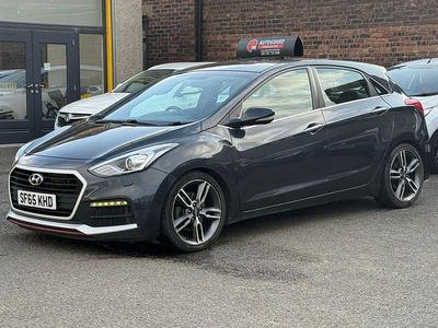 Black Used 2015 Hyundai i30 Turbo Hatchback | £5,495