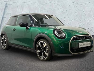 Used Mini Cooper Hatch 154 HP (113 kW) 2024 Green Hatchback