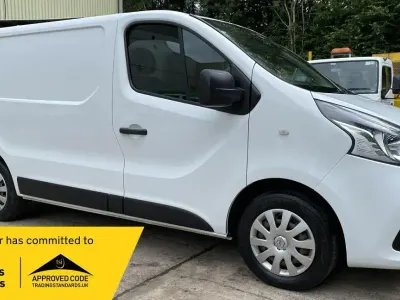 Used Renault Trafic Business 2017 White MPV