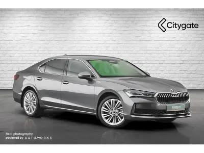 New Skoda Superb LAURIN & KLEMENT 195 HP (143 kW) 2026 Graphite grey metallic Hatchback