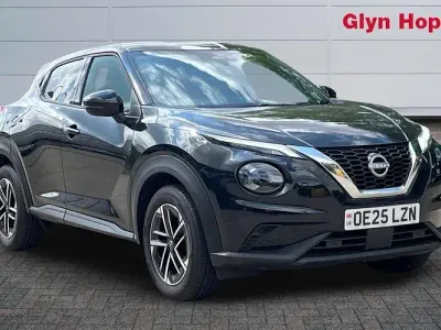 Used Nissan Juke N-Connecta 114 HP (83 kW) 2025 Black SUV