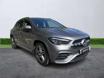 Begagnad Mercedes GLA220 Executive 190 HK (139 kW) 2024 Grå SUV