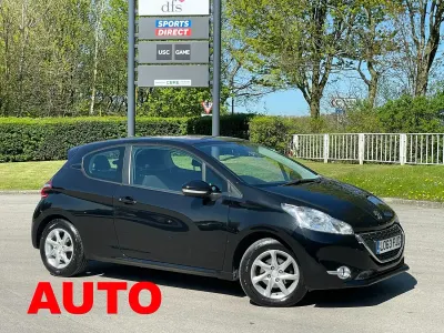 Used Peugeot 208 Active 68 HP (50 kW) 2014 Black Hatchback