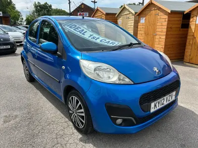 Used Peugeot 107 Active 68 HP (50 kW) 2012 Blue Hatchback