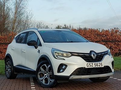 White Used 2022 Renault Captur Techno SUV | £15,998 (Fair price)