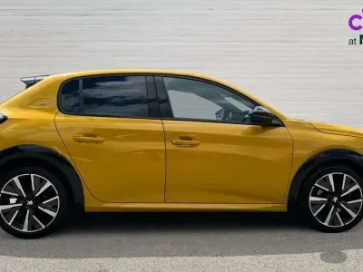 Used Peugeot 208 GTi 101 HP (74 kW) 2021 Yellow Hatchback
