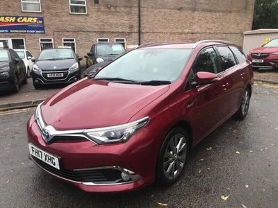 Toyota Auris Hybrid