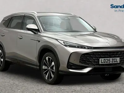 Usado MG HS Trophy 170 CV (125 kW) 2024 Plateado SUV