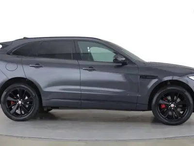 Used Jaguar F-Pace R-Dynamic 404 HP (297 kW) 2022 Grey SUV