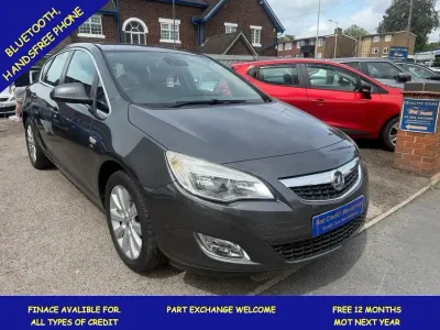 Used Vauxhall Astra 165 HP (121 kW) 2012 Grey Hatchback
