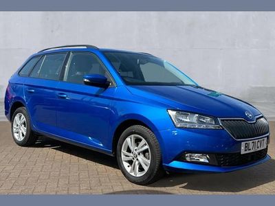 Used Skoda Fabia SE 95 HP (69 kW) 2021 Blue Estate