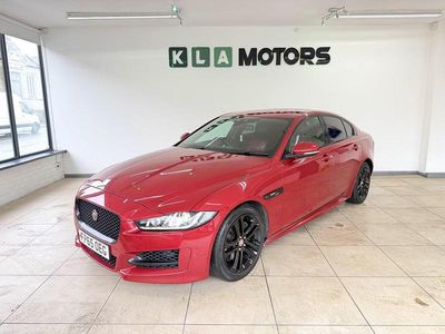 Used Jaguar XE R-Sport 180 HP (132 kW) 2015 Red Sedan