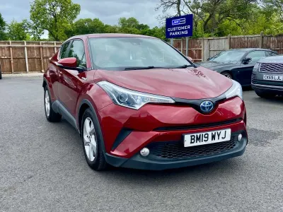 Used Toyota C-HR 2019 Red SUV
