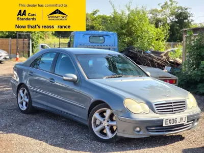 Used Mercedes C180 Avantgarde 143 HP (105 kW) 2006 Grey Sedan