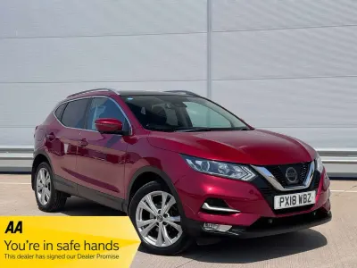 Used Nissan Qashqai N-Connecta 115 HP (84 kW) 2018 Red SUV