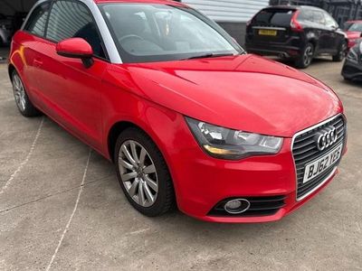 Used Audi A1 Sport 86 HP (63 kW) 2012 Red Hatchback