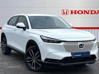 Używany Honda HR-V Elegance 131 KM (96 kW) 2024 SUV