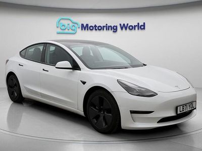 White Used 2021 Tesla Model 3 Long Range AWD Sedan | £20,200 (Fair price)