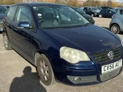 Used VW Polo S 64 HP (47 kW) 2006 Blue Hatchback