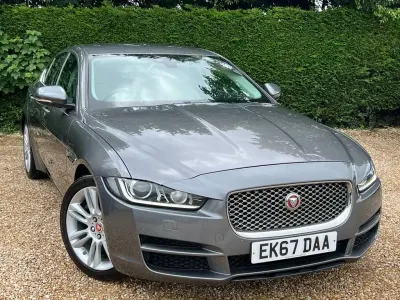 Used Jaguar XE Portfolio 180 HP (132 kW) 2017 Grey Sedan